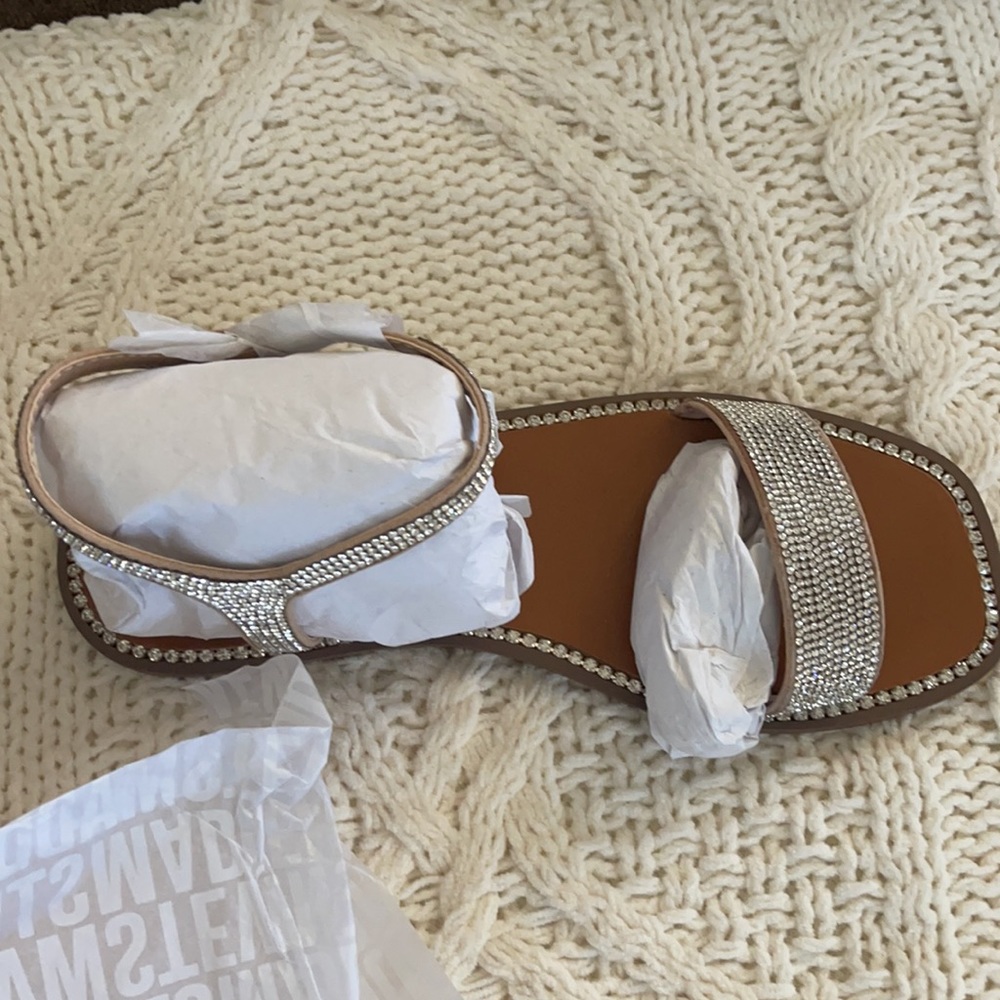 Steve Madden nisha sandals with rhinestones beige